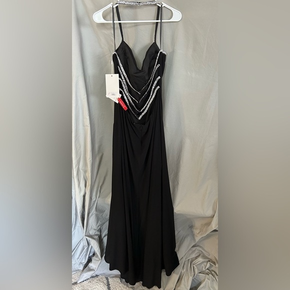 NWT Mac Duggal Black Evening Gown - Picture 5 of 7
